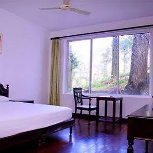 Oak Field Munnar